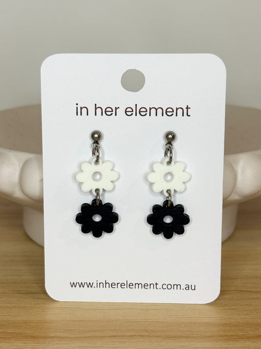 Daisy Chain Studs